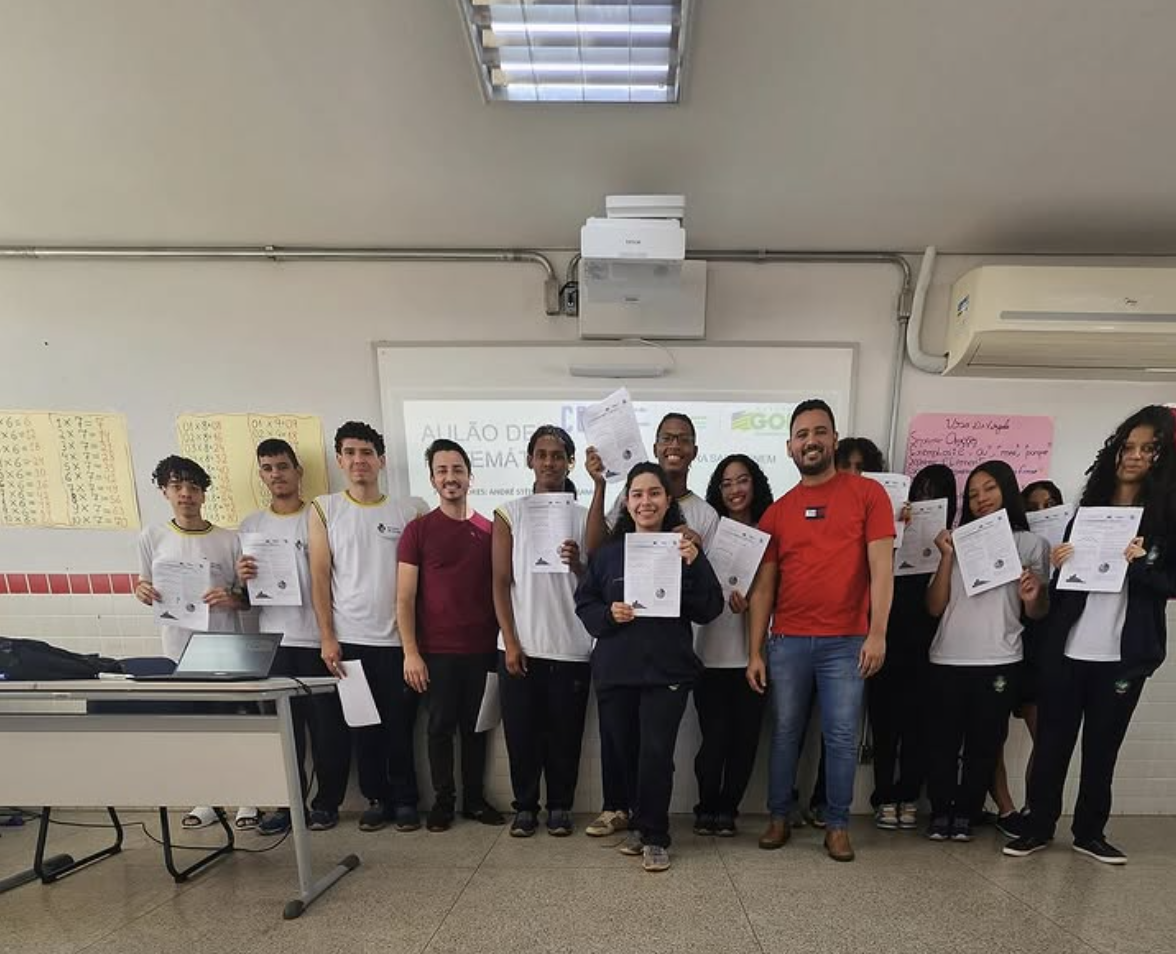 Estudantes em sala de aula